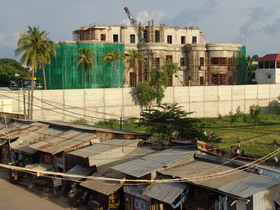 Baustelle in unserer Strae 380, in Phnom Penh